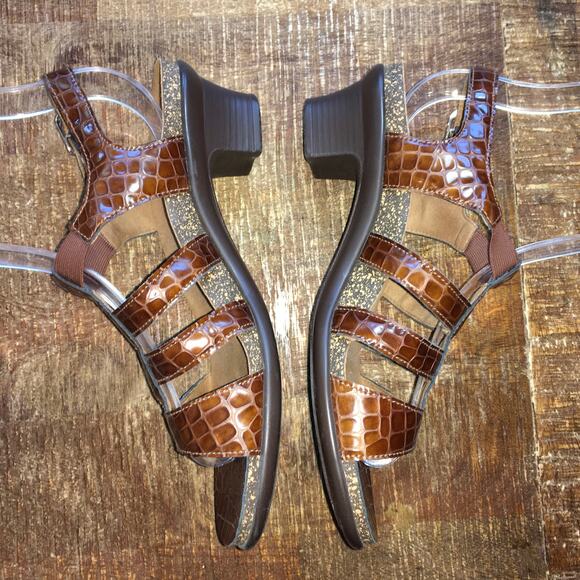 SAS Allegro Heel Strap Sandal Womens 9 M Cognac Croc Brown Comfort Classic Heel - Picture 6 of 8